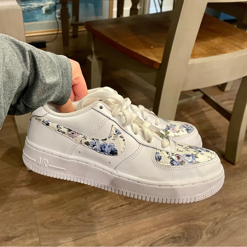 Custom Nike Air Force 1